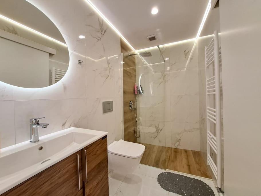 Luxury Suite Patras Exterior photo